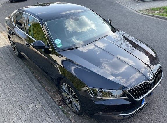 Skoda Superb 106.000 km 17.500 &euro; Hanau 63456