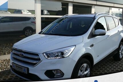 Ford Kuga 99.500 km 16.950 &euro; Karben 61184