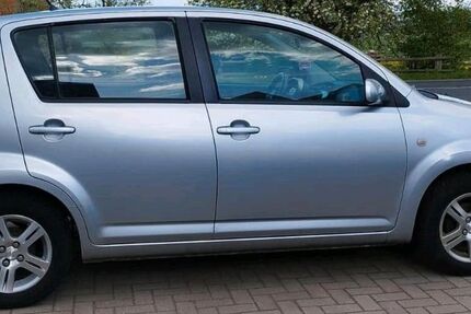 Daihatsu Sirion 240.000 km 750 &euro; frankfurt 60598