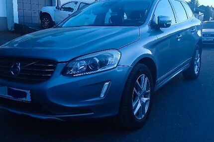 Volvo XC60 98.000 km 16.900 &euro; Maintal 63477