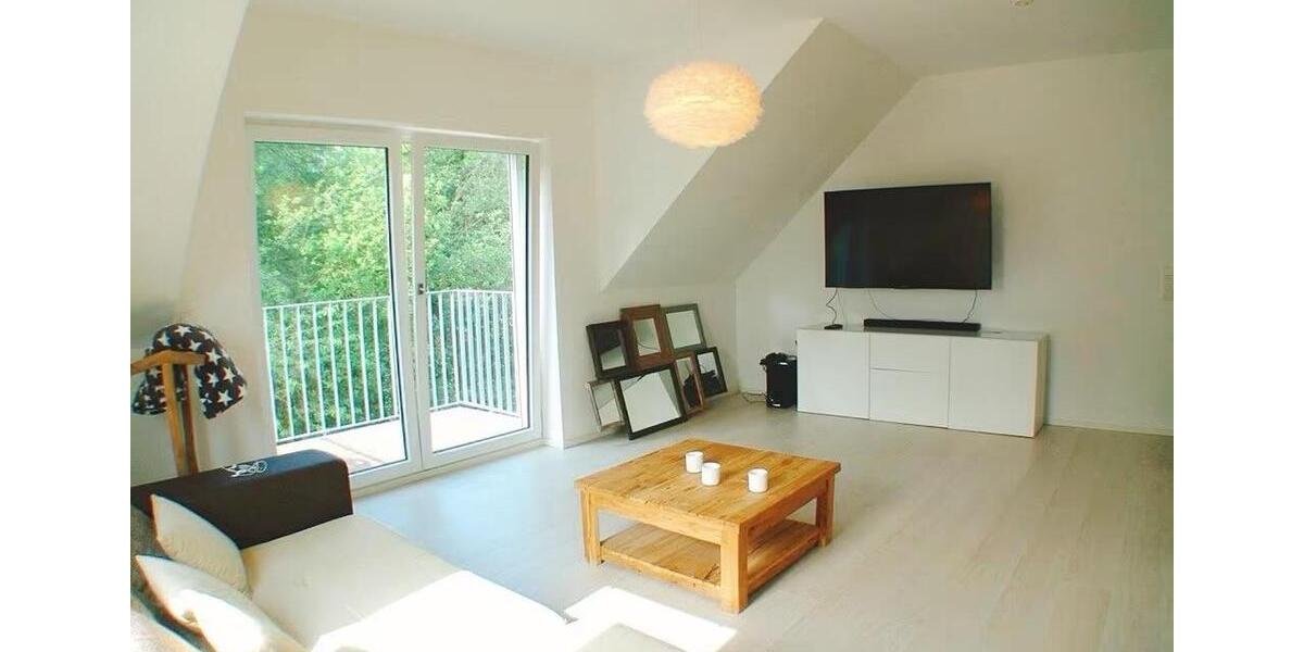 Dachgeschoßwohnung Bruchköbel - 2 Zimmer, 75 m&sup2;, 1.100&euro; | Angebot:26264073
