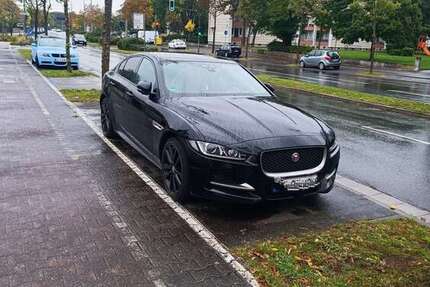 Jaguar XE 97.000 km 20.000 € Rüsselsheim am Main 65428