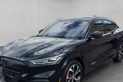 Ford Mustang Mach-E 46.082 km 29.550 € Frankfurt 60386