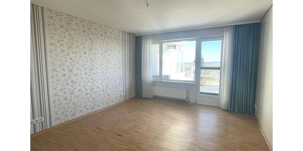 Etagenwohnung Rosbach vor der Höhe - 3 Zimmer, 142 m&sup2;, 1.590&euro; | Angebot:26277696