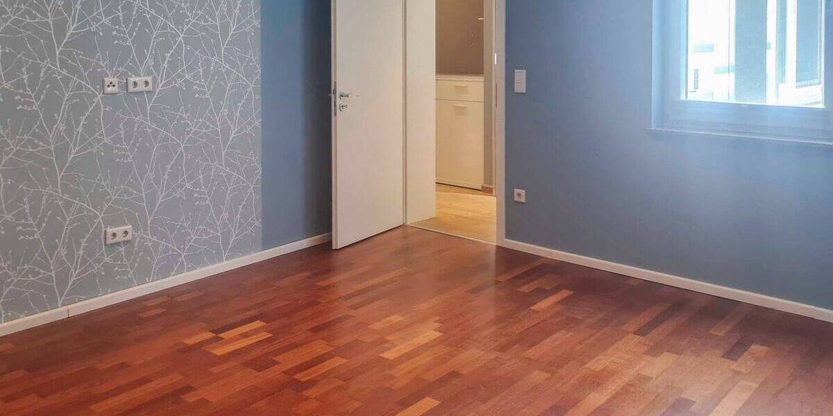 Etagenwohnung Dietzenbach - 3 Zimmer, 116 m&sup2;, 299.000&euro; | Angebot:26841839