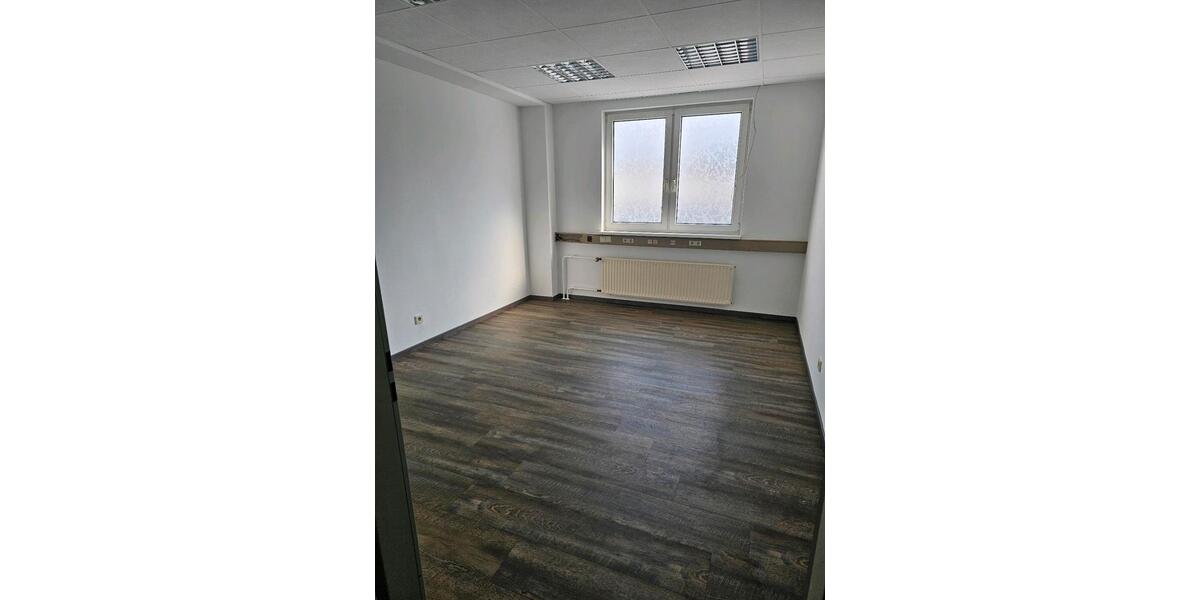 Gewerbeobjekt Maintal - 930&euro; | Angebot:26210917