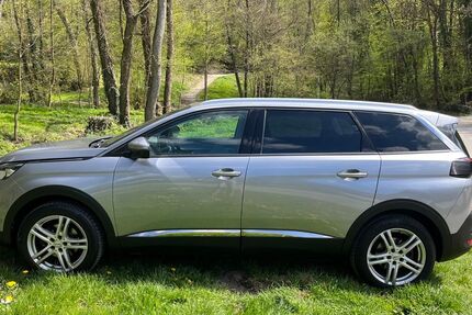 Peugeot 5008 113.030 km 14.900 &euro; Königstein 61462