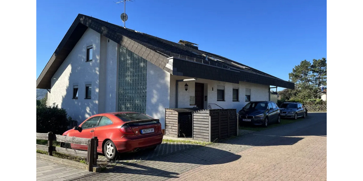 Dachgeschoßwohnung Schmitten im Taunus - 3 Zimmer, 77 m&sup2;, 120.000&euro; | Angebot:25894303