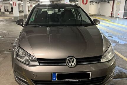 VW Golf 178.000 km 7.700 &euro; Offenbach am Main 63065