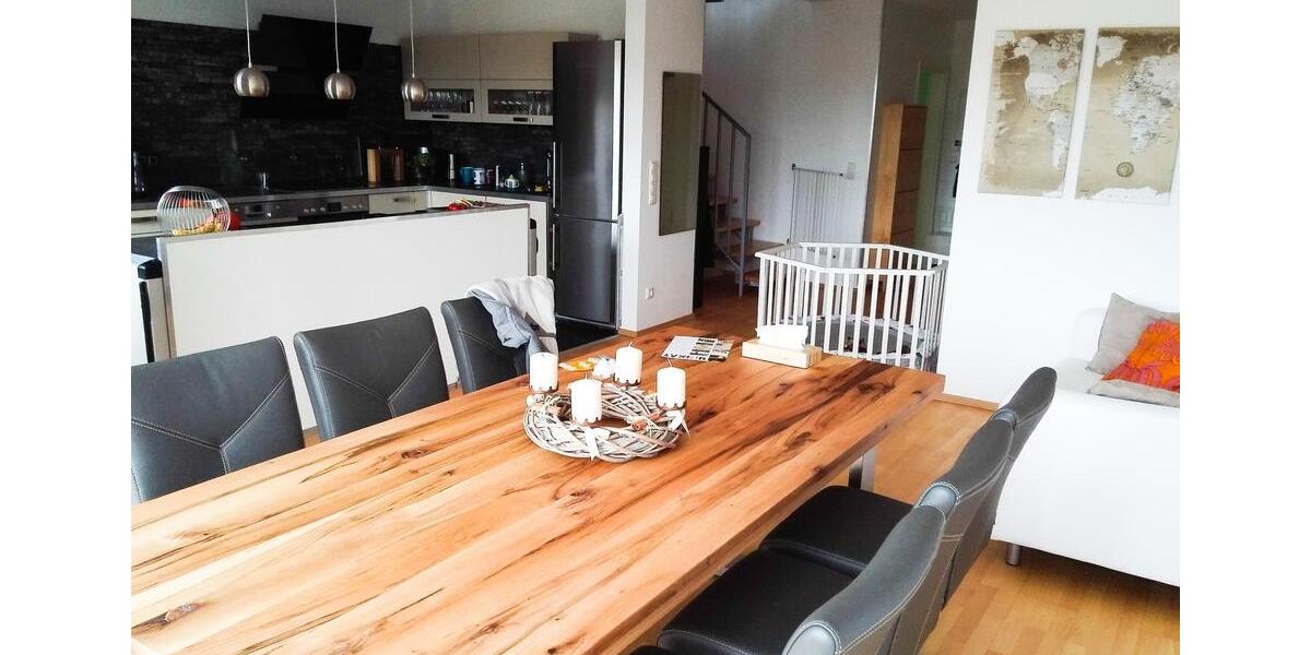 Maisonettenwohnung Frankfurt am Main Niederrad - 5 Zimmer, 157 m&sup2;, 2.400&euro; | Angebot:25777517