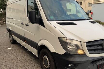 Mercedes-Benz Sprinter 179.000 km 15.900 € Hattersheim 65795