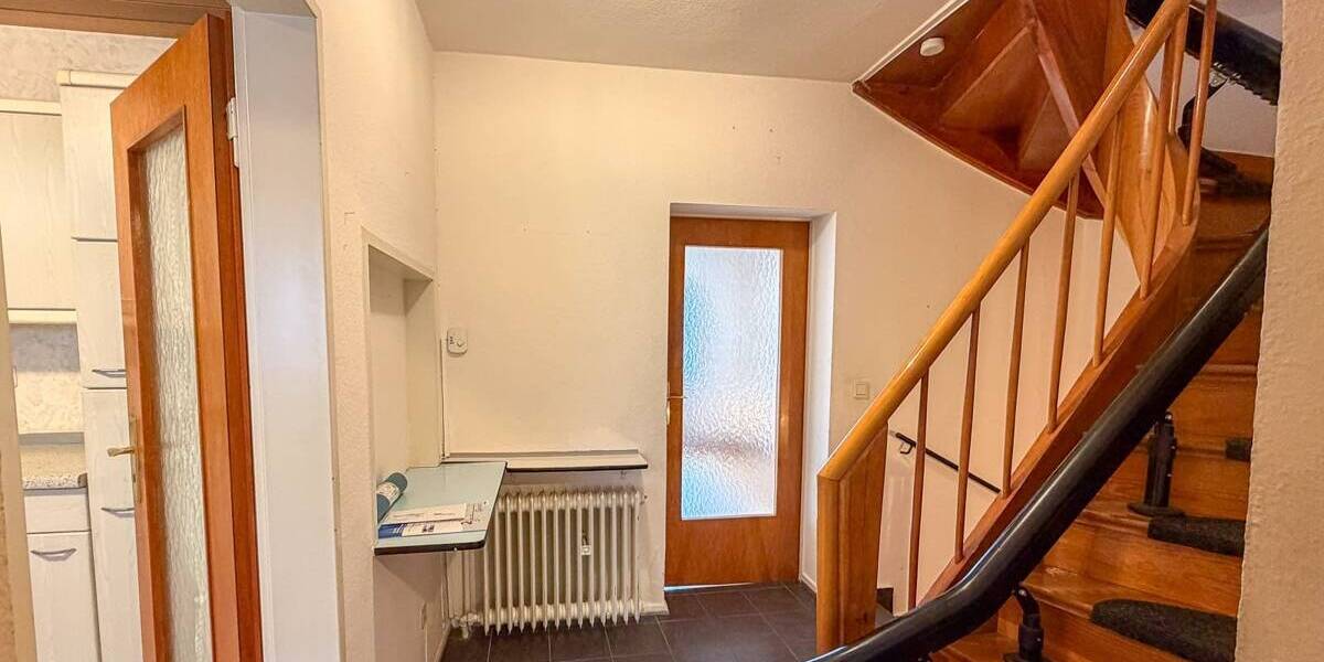 Etagenwohnung Königstein im Taunus - Falkenstein Falkenstein - 5 Zimmer, 100 m&sup2;, 435.000&euro; | Angebot:26117481