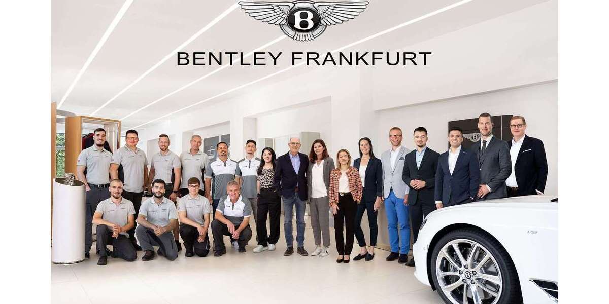 Bentley Bentayga 1.900 km 359.800 &euro; Bad Homburg 61348