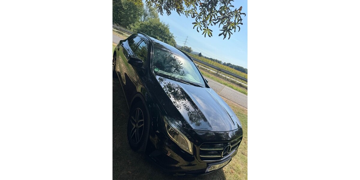 Mercedes-Benz GLA-Klasse 196.000 km 16.500 &euro; Hasselroth 63594