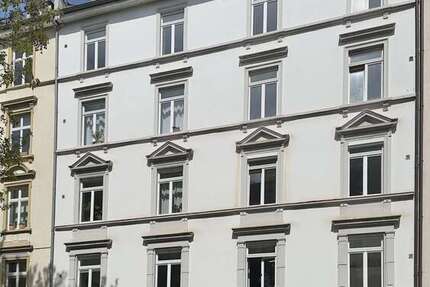 Wohnung Frankfurt am Main Innenstadt 2 - 2.5 Zimmer, 80 m&sup2;, 2.000&euro; | Angebot:26091226