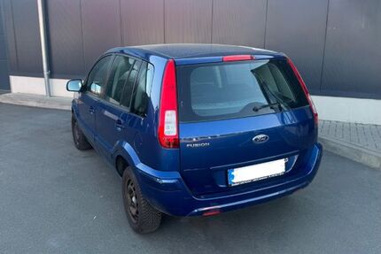 Ford Fusion 104.349 km 3.999 &euro; Schwalbach 65824