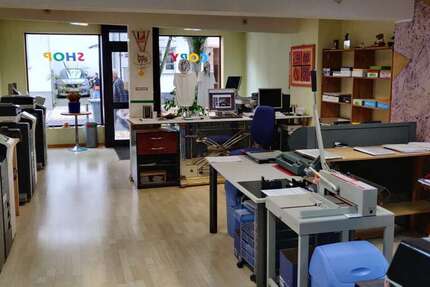 Einzelhandel in Bad Vilbel 1.350 € 50 m² zimmer