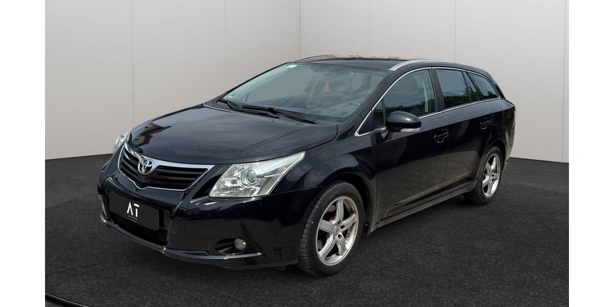 Toyota Avensis 221.424 km 3.490 &euro; Frankfurt am Main 65933