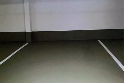 ***überbreiter Garagenstellplatz in Frankfurt*** zimmer