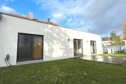 Haus zum Mieten in Mörfelden-Walldorf 1.000 € 66 m² 2 zimmer