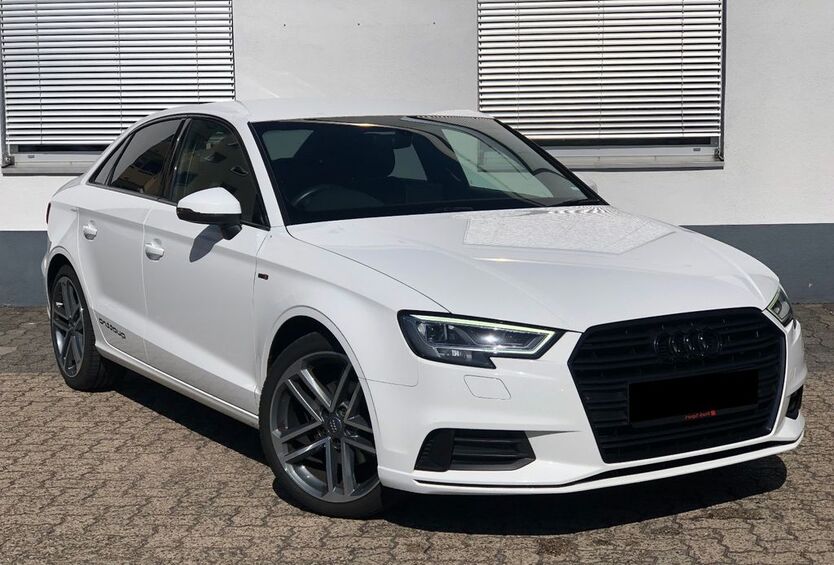 Audi A3 150.000 km 16.890 € Langen 63225