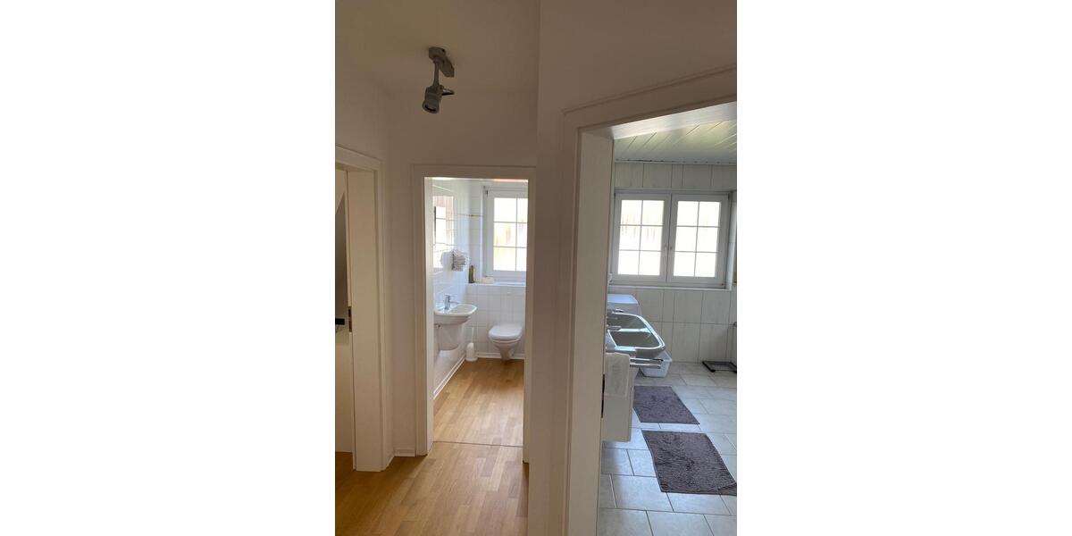 Dachgeschoßwohnung Dreieich - 3 Zimmer, 110 m&sup2;, 1.290&euro; | Angebot:26198781