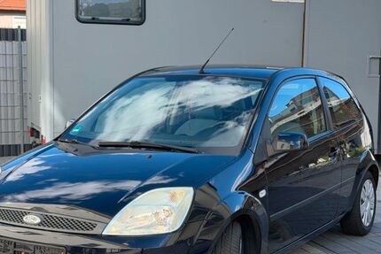 Ford Fiesta 144.000 km 1.800 &euro; Frankfurt 65428