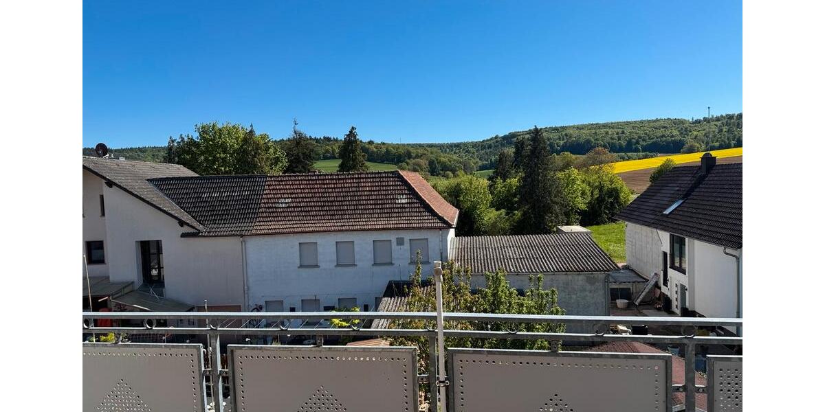 Dachgeschoßwohnung Schaafheim - 4 Zimmer, 104 m&sup2;, 1.000&euro; | Angebot:26613020