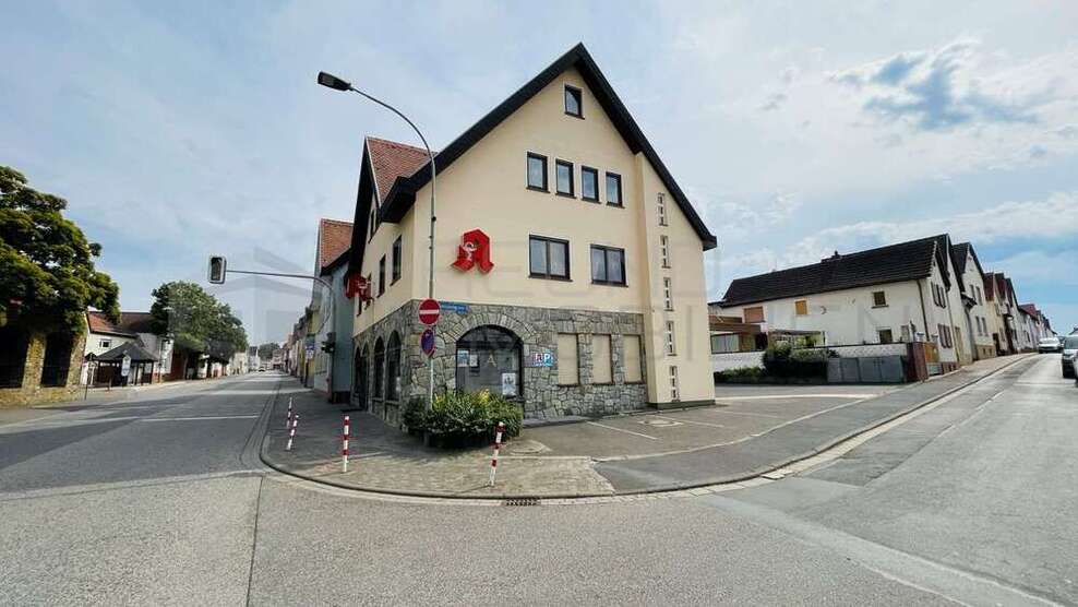 Haus zum Kaufen in Ober-Mörlen 759.000 € 191 m²