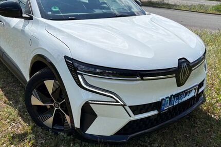 Renault Megane E-TECH 63.500 km 22.099 &euro; Darmstadt 64289