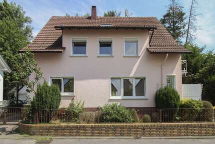 Haus Bad Homburg vor der Höhe Gonzenheim - 8 Zimmer, 172 m&sup2;, 699.000&euro; | Angebot:27099091