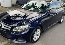 Mercedes E 220