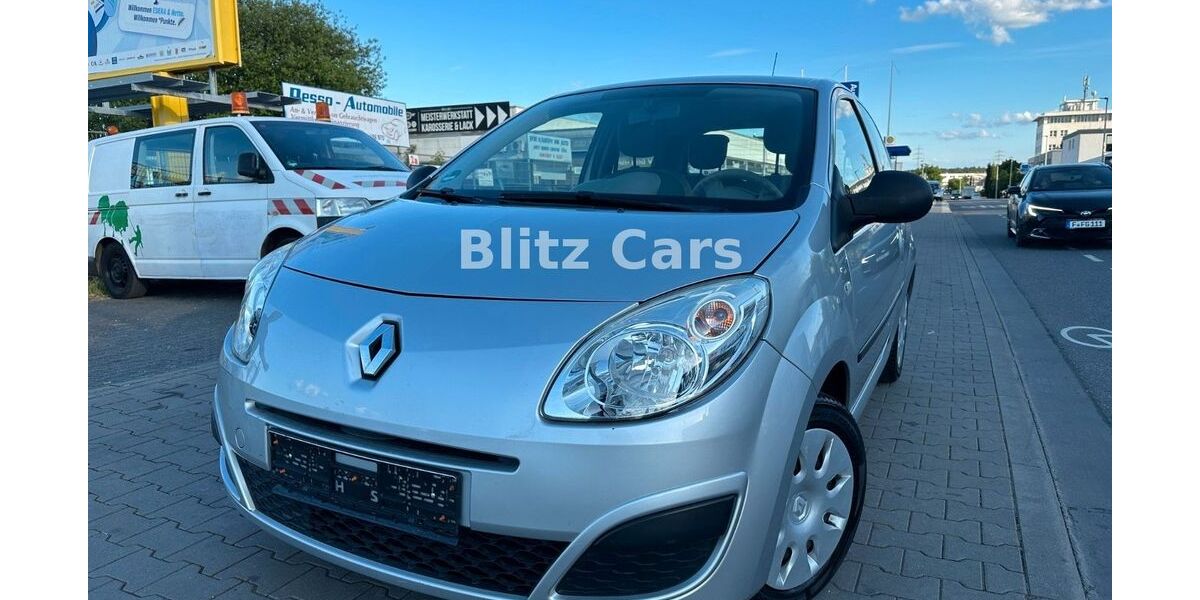 Renault Twingo 80.000 km 2.900 &euro; Dietzenbach 63128