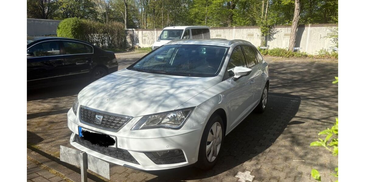 Seat Leon 132.000 km 9.800 &euro; Schwalbach 65824