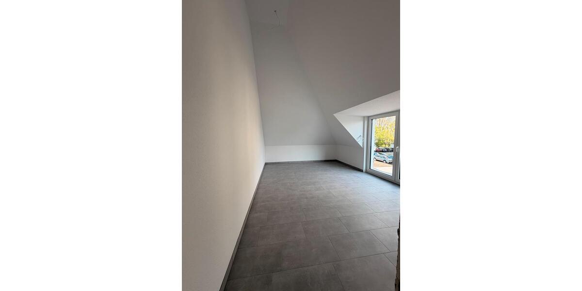Dachgeschoßwohnung Erlensee - 3 Zimmer, 88 m&sup2;, 1.300&euro; | Angebot:26150197