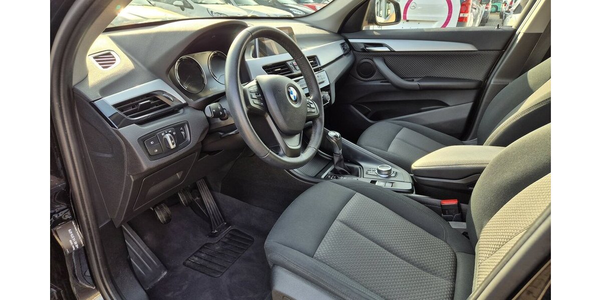 BMW X1 sDrive 18 i Advantage LED, Navigation 53.758 km 18.890 &euro; Rodgau 63110