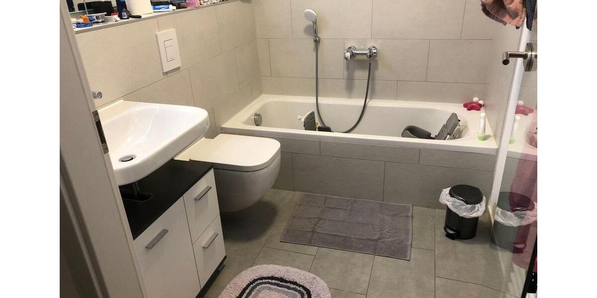 Etagenwohnung Frankfurt am Main Innenstadt 1 - 4 Zimmer, 102 m&sup2;, 1.800&euro; | Angebot:26050996