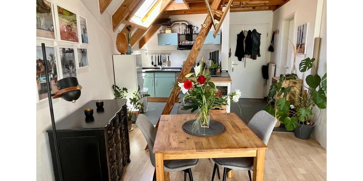 Außergewöhnliche Wohnung mit Empore und Balkon in beliebter Lage 1 zimmer