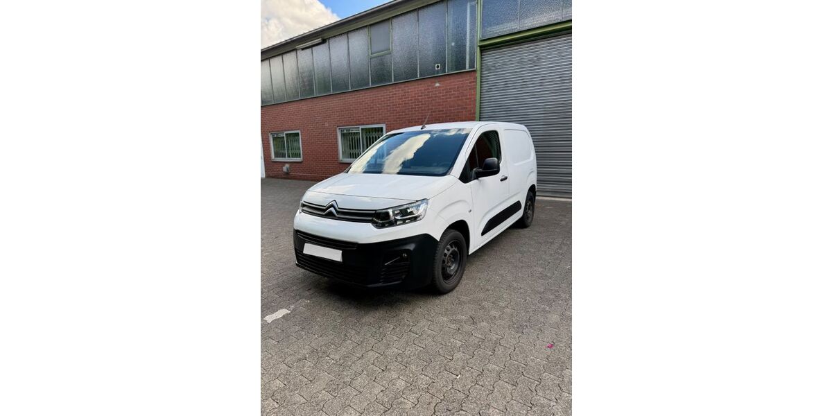 Citroen Berlingo 158.000 km 6.800 &euro; Riederwald 60386