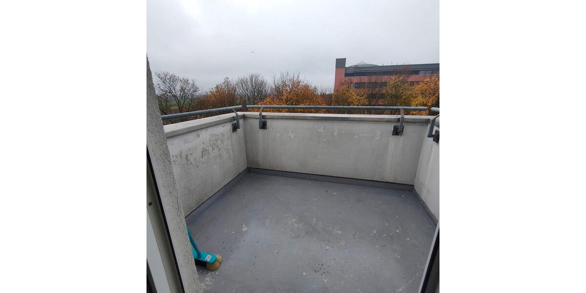 Dachgeschoßwohnung Eschborn - 3 Zimmer, 71 m&sup2;, 350.000&euro; | Angebot:26859240