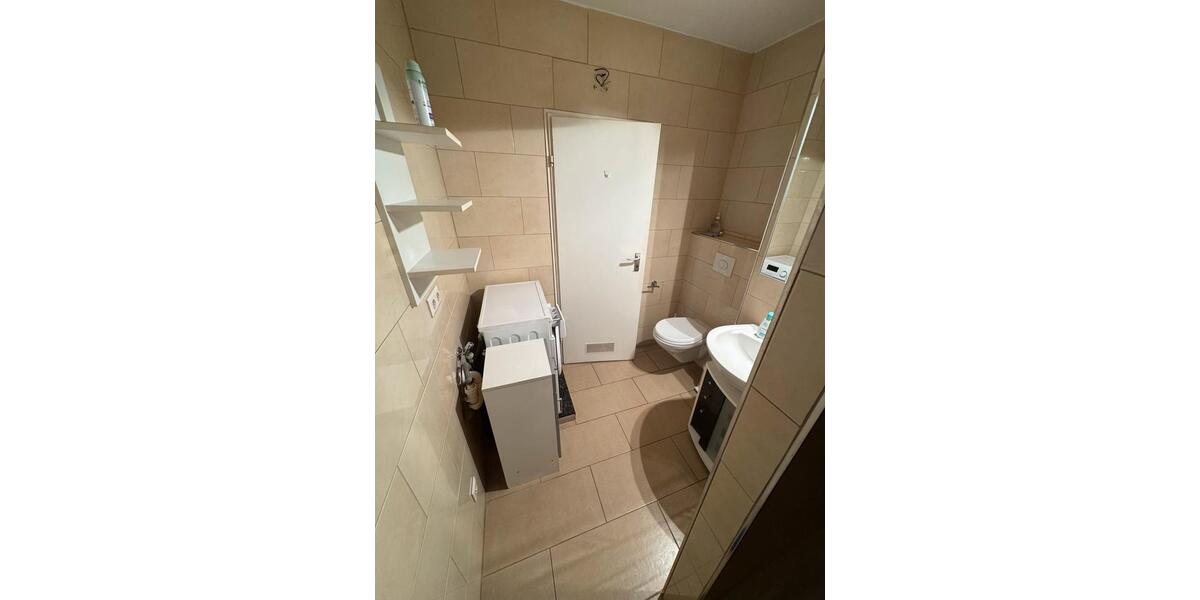 Etagenwohnung Offenbach am Main Hafen - 2 Zimmer, 68 m&sup2;, 279.000&euro; | Angebot:26295067