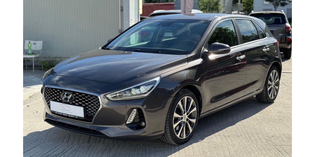 Hyundai i30 168.000 km 9.499 &euro; Frankfurt am Main 60386