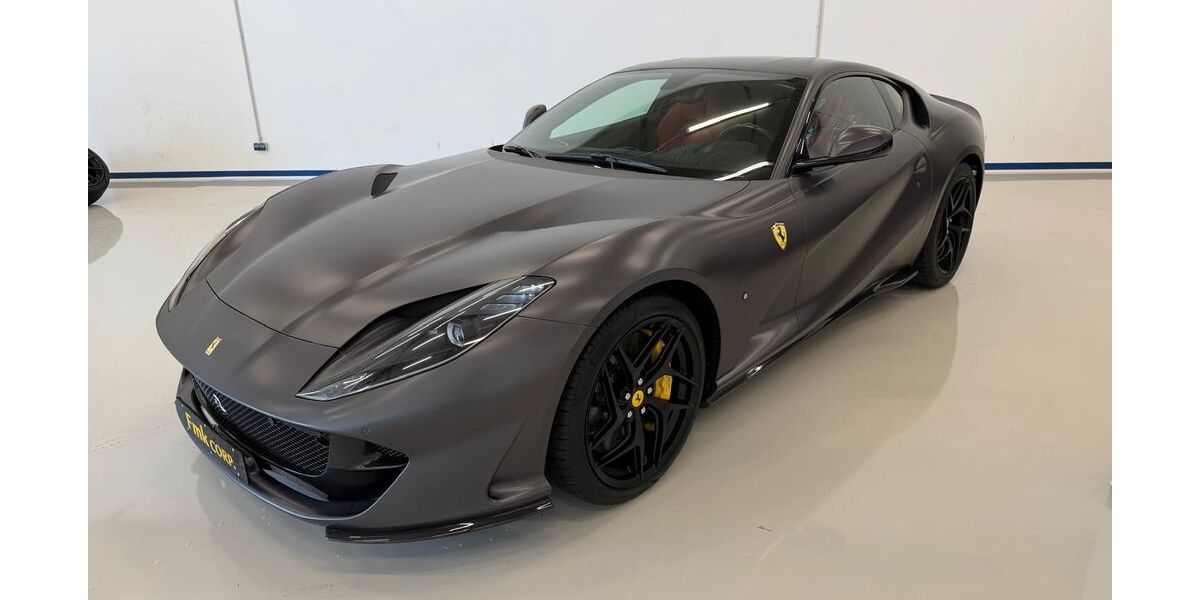 Ferrari 812 7.700 km 380.800 &euro; Friedberg (Hessen) 61169