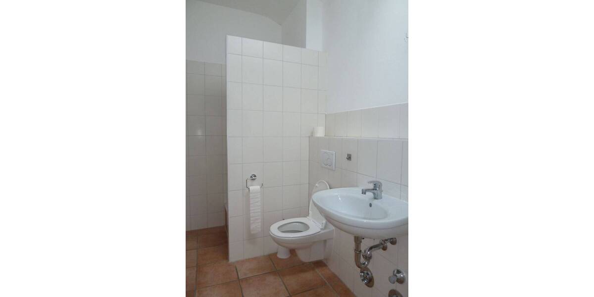 Etagenwohnung Groß-Umstadt Umstadt - 4 Zimmer, 160 m&sup2;, 1.350&euro; | Angebot:26673565