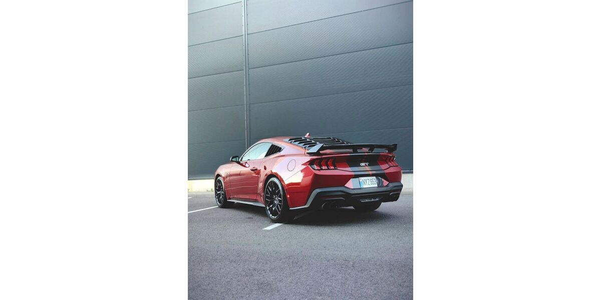 Ford Mustang 20.300 km 40.399 &euro; hanau 63456