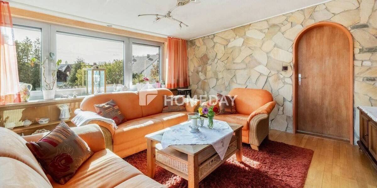 Einfamilienhaus Langenselbold - 9 Zimmer, 215 m&sup2;, 749.000&euro; | Angebot:26290237