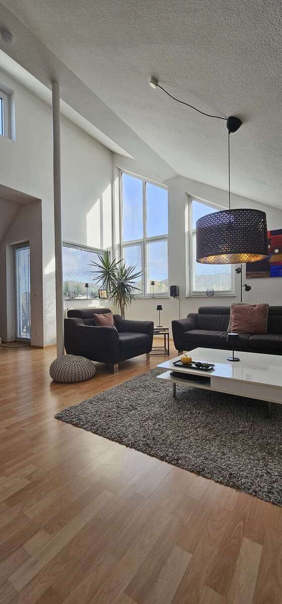 Wohnung zum Kaufen in Roßdorf 445.000 € 135 m² 5 zimmer