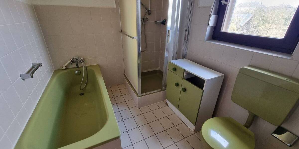 Doppelhaushälfte Friedberg Bruchenbrücken - 7 Zimmer, 137 m&sup2;, 299.000&euro; | Angebot:25940222