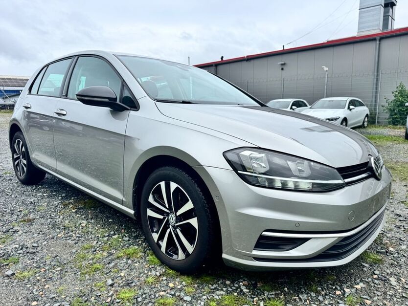 VW Golf 148.000 km 14.161 € Kelkheim 65779