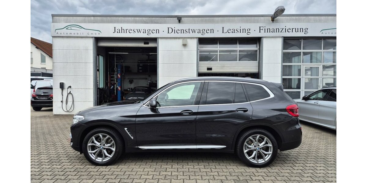 BMW X3 xDrive 20 i xLine, HUD, Kamera, Ambientebeleuch 70.000 km 23.790 &euro; Rodgau 63110